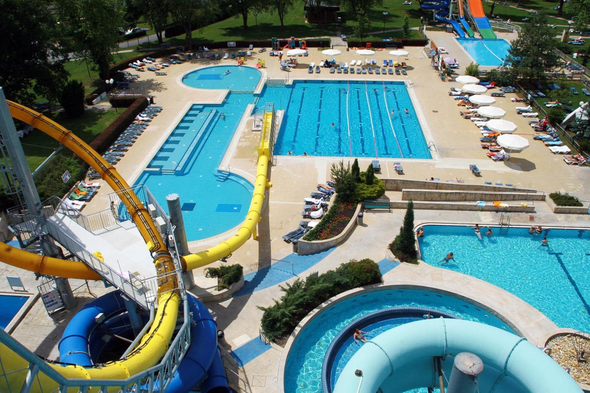 Hotel Termal - Terme 3000 - Sava Hotels & Resorts Моравске-Топлице Екстериор снимка