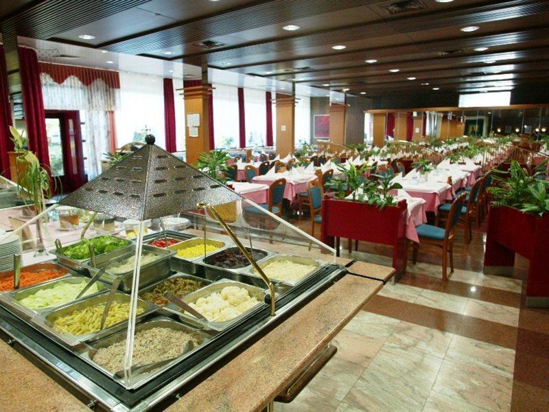 Hotel Termal - Terme 3000 - Sava Hotels & Resorts Моравске-Топлице Екстериор снимка